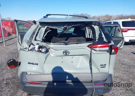2021 Toyota Rav4 Xle from USA, damaged, VIN 2T3P1RFV5MW150366